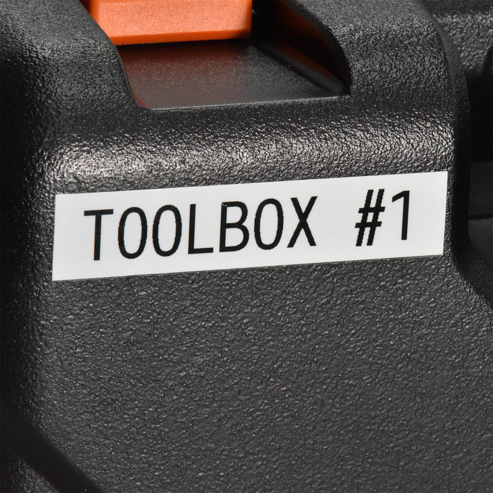 TZe-251 Toolbox lifestyle