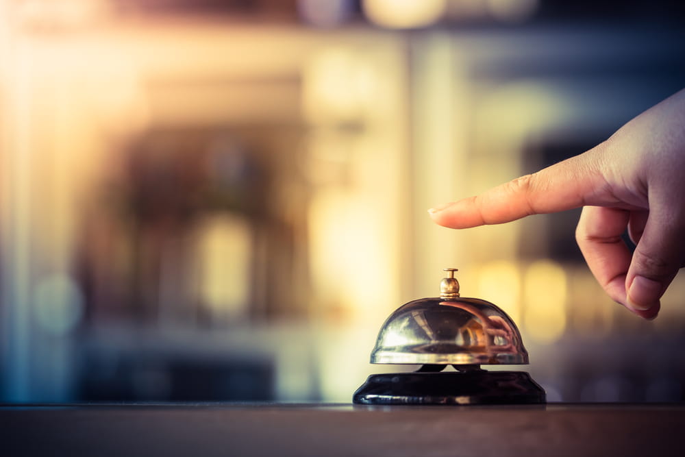 Factors that improve customer service in the hospitality industry