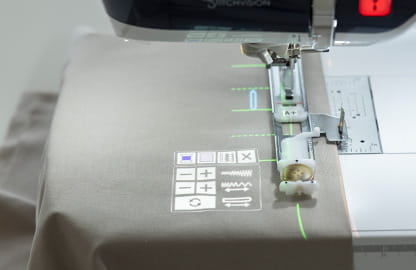 Image of Aveneer EV1 Buttonhole projection