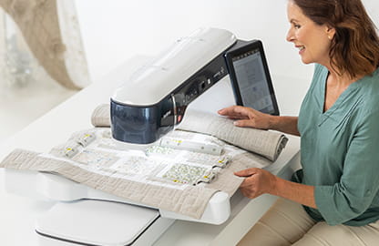 Image of continuous borders competed on the Aveneer EV1 using a magnetic embroidery hoop