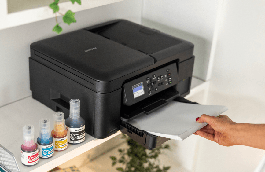 DCP-T780DW lifestyle image printing and inks