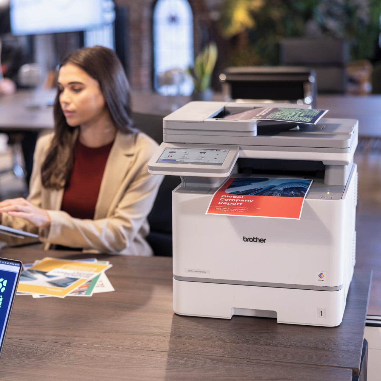 Brother MFC-L8970CDW Colour Laser Printer 6