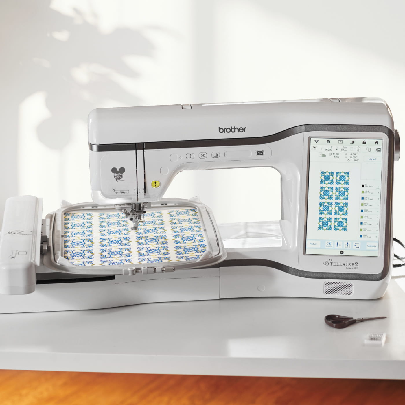 Image of Brother Stellaire2 Innov-is XE2 Embroidery machine displaying the Matrix function